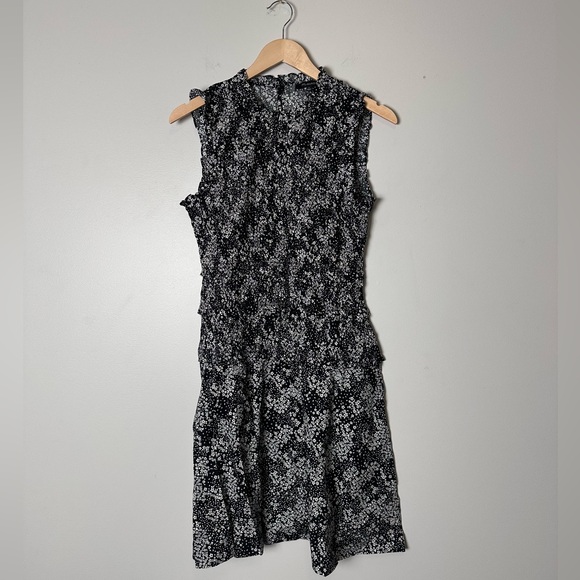 MADEWELL Smocked Crewneck Mini Dress in Floral Harper Floral Black White - Picture 7 of 11